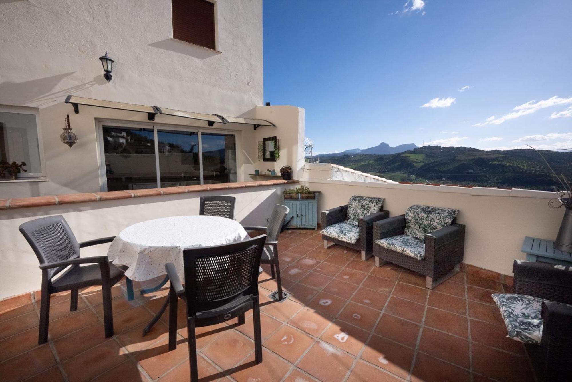 알고도날레스 Eagles Nest - Massive Townhouse With Pool With Outstanding Views 빌라 외부 사진