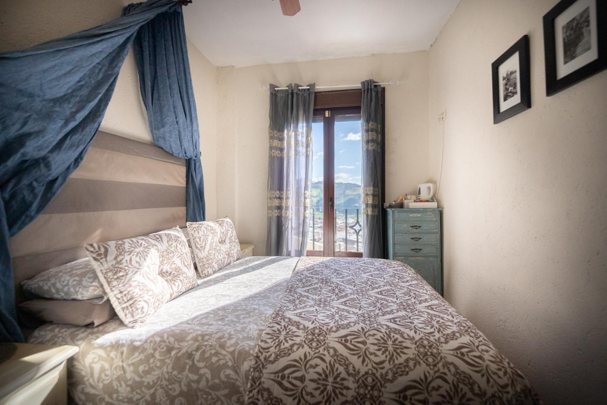 알고도날레스 Eagles Nest - Massive Townhouse With Pool With Outstanding Views 빌라 외부 사진